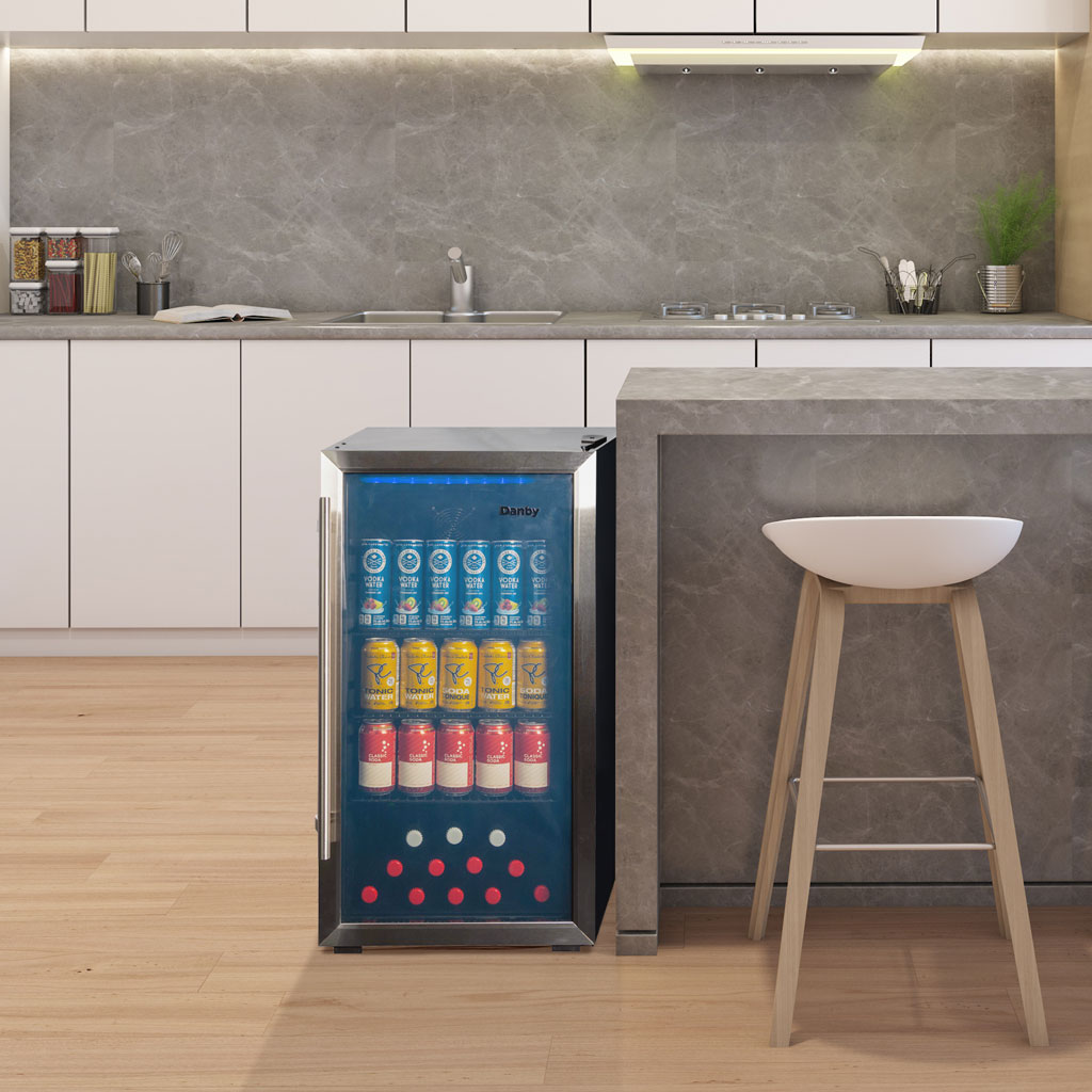 Danby 3.1 cu. ft. Free-Standing Beverage Center in Stainless Steel - Image 4