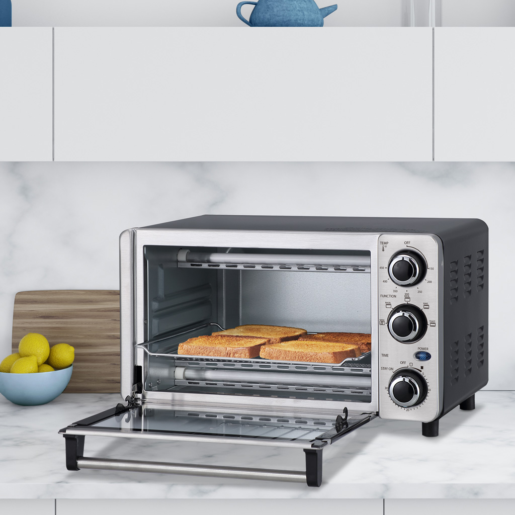 Danby 0.4 cu. ft./12L 4 Slice Countertop Toaster Oven in Stainless Steel - Image 6